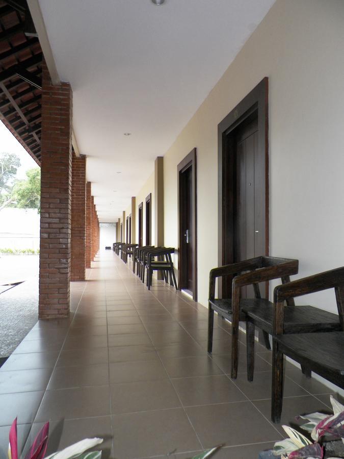 Akasa Hotel Kaliurang Exterior photo